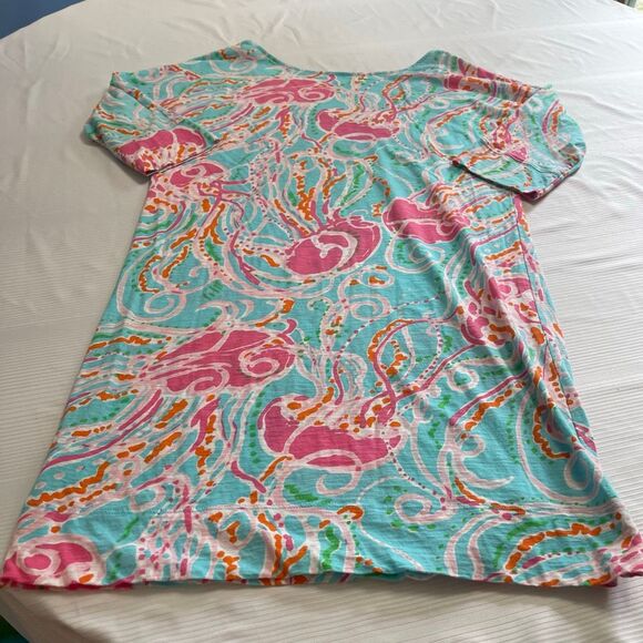 Lilly Pulitzer Jellies We Be Jammin Jellyfish T-Shirt Dress Size Medium - Picture 5 of 6
